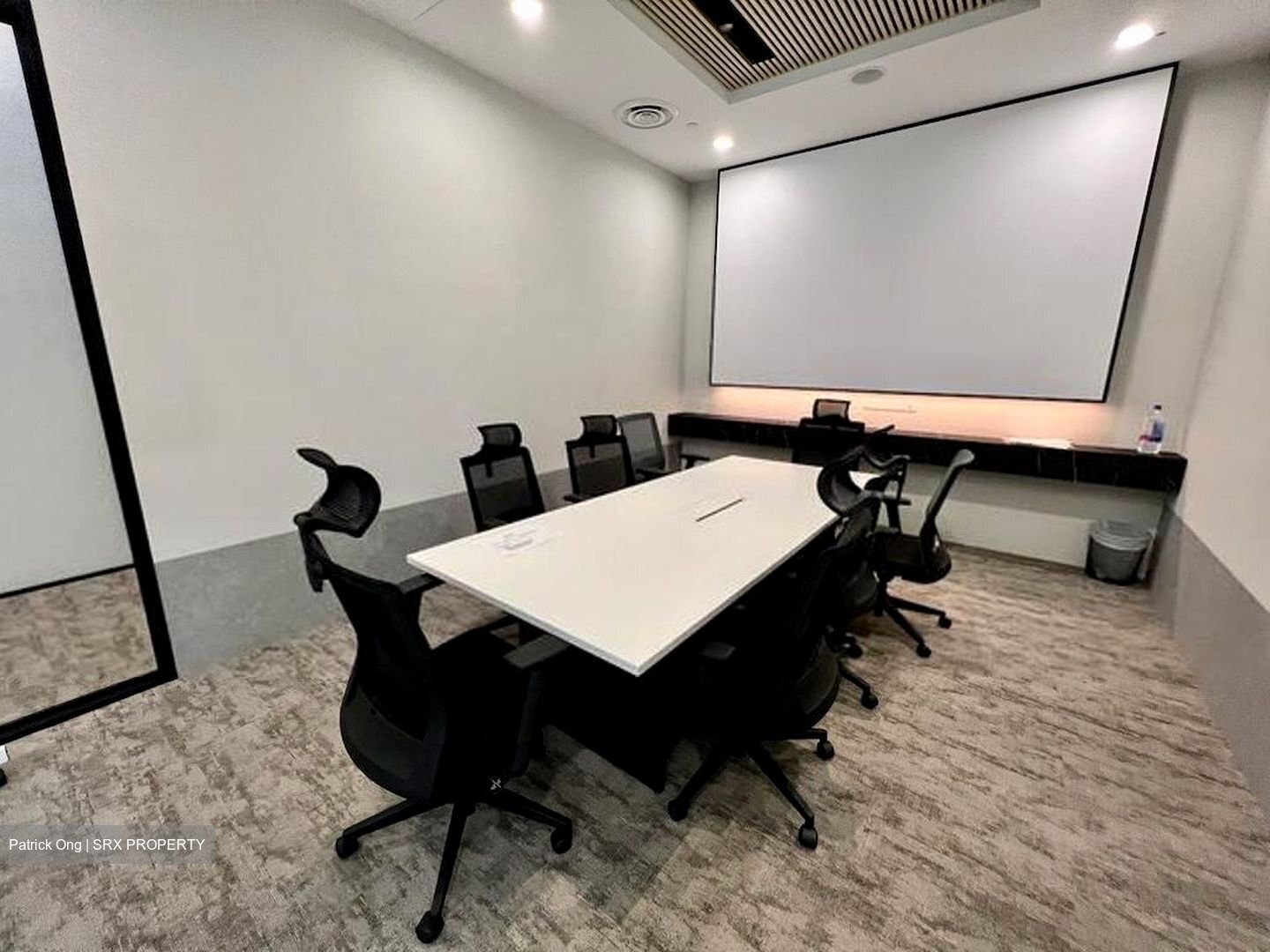 18 ROBINSON (D1), Office #457179691
